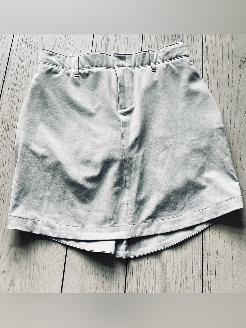 Under Armour Golf Skirt with Built-In Shorts Sz XS